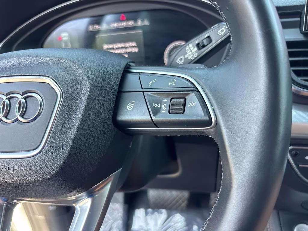 2021 Glacier White Audi Q5 Sportback 45 Premium Plus AWD SUV