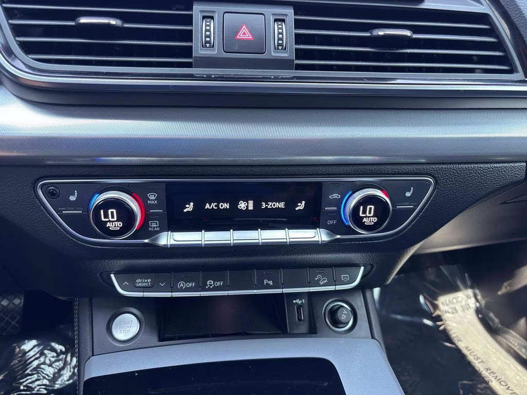 2021 Glacier White Audi Q5 Sportback 45 Premium Plus AWD SUV