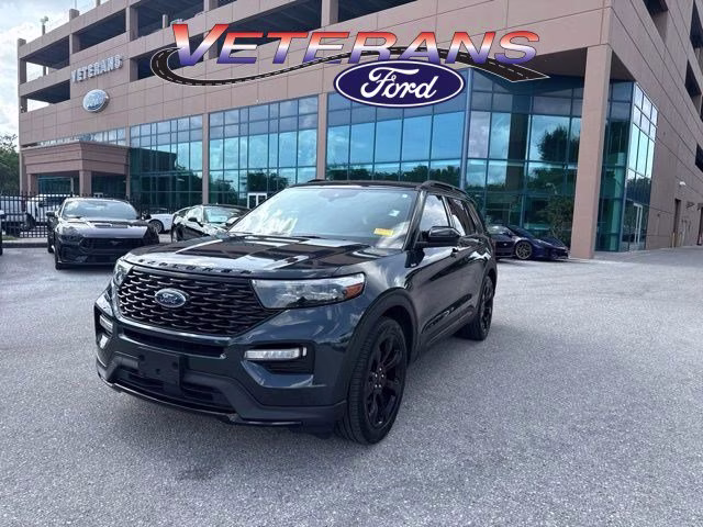 2023 Stone Blue Metallic Ford Explorer ST-Line RWD SUV