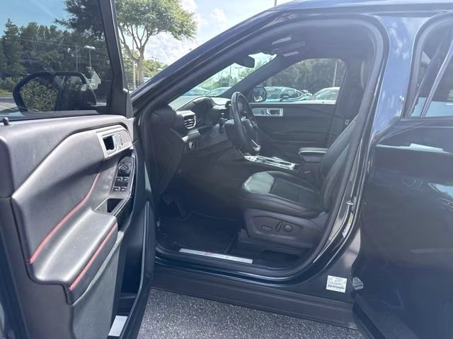 2023 Stone Blue Metallic Ford Explorer ST-Line RWD SUV