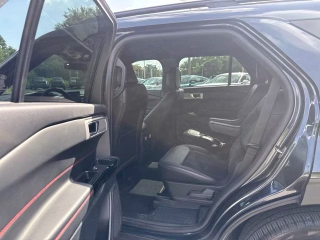 2023 Stone Blue Metallic Ford Explorer ST-Line RWD SUV