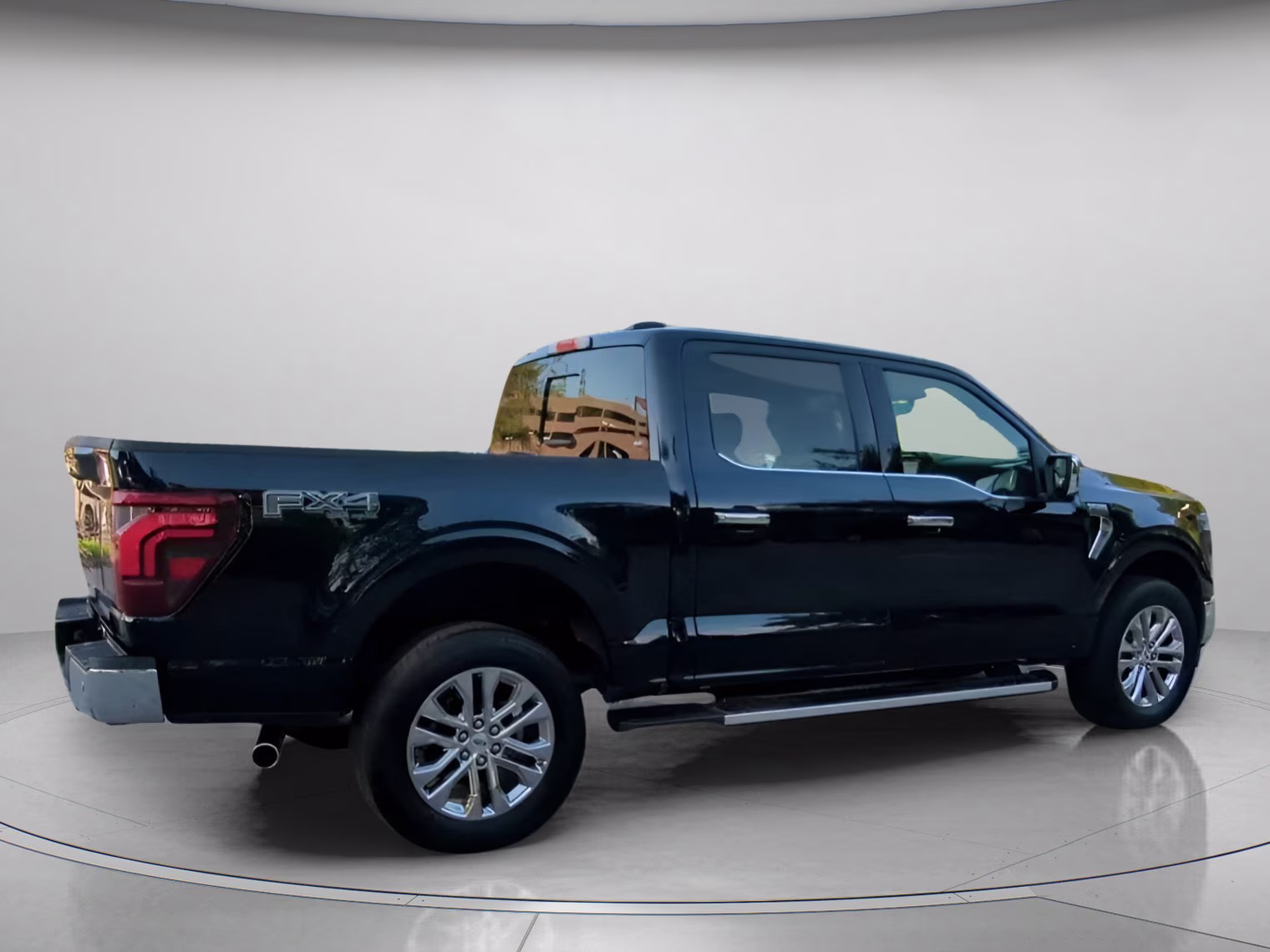 2025 Antimatter Blue Metallic Ford F-150 LARIAT Crew Cab Pickup 4X4 Truck