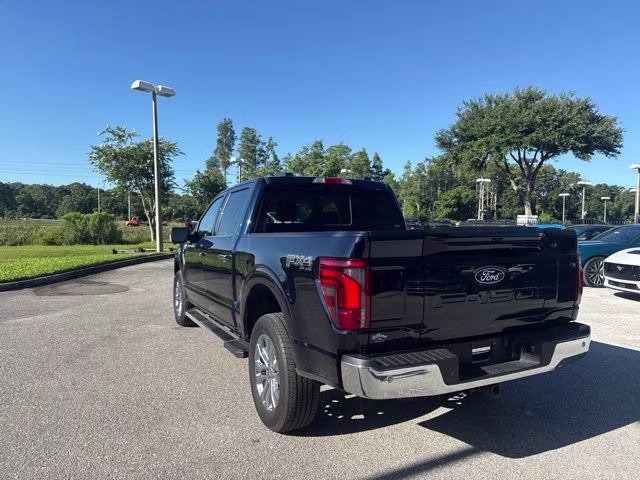 2025 Antimatter Blue Metallic Ford F-150 LARIAT Crew Cab Pickup 4X4 Truck