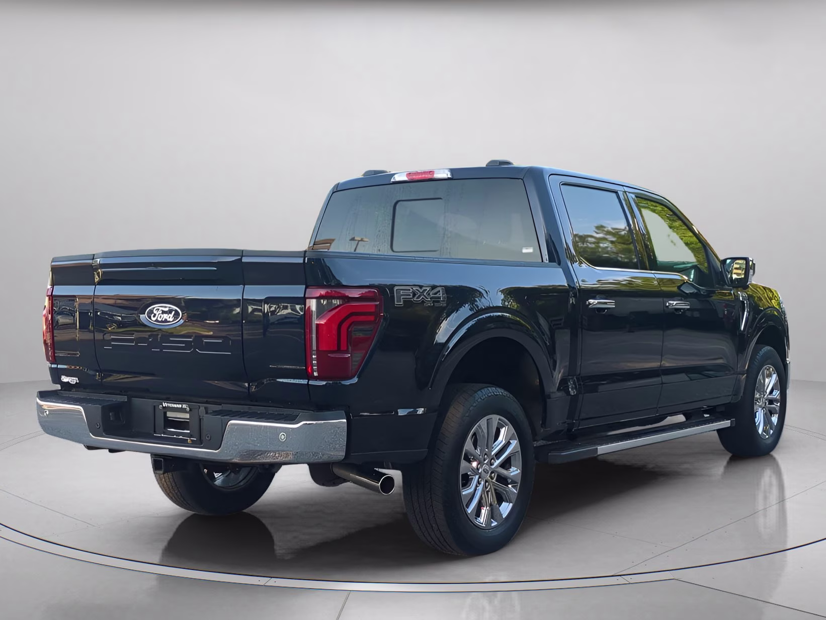 2025 Antimatter Blue Metallic Ford F-150 LARIAT Crew Cab Pickup 4X4 Truck