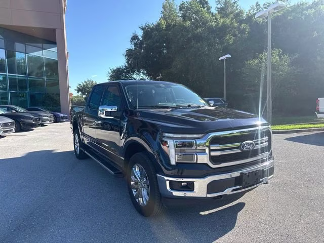 2025 Antimatter Blue Metallic Ford F-150 LARIAT Crew Cab Pickup 4X4 Truck