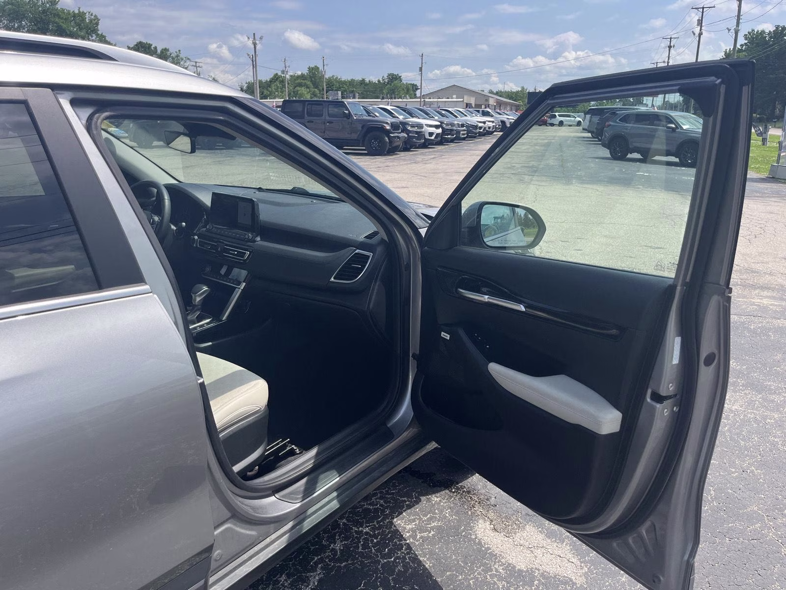 2023 Steel Gray Kia Seltos SX AWD SUV