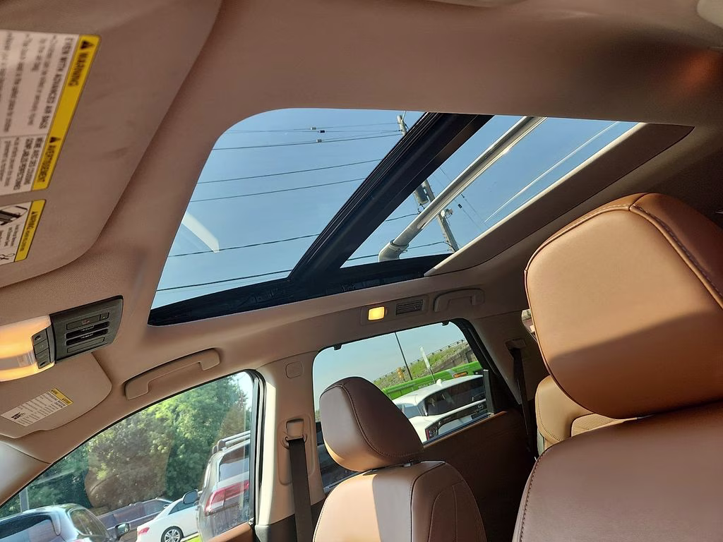 2024 Boulder Gray Pearl Nissan Pathfinder Platinum FWD SUV