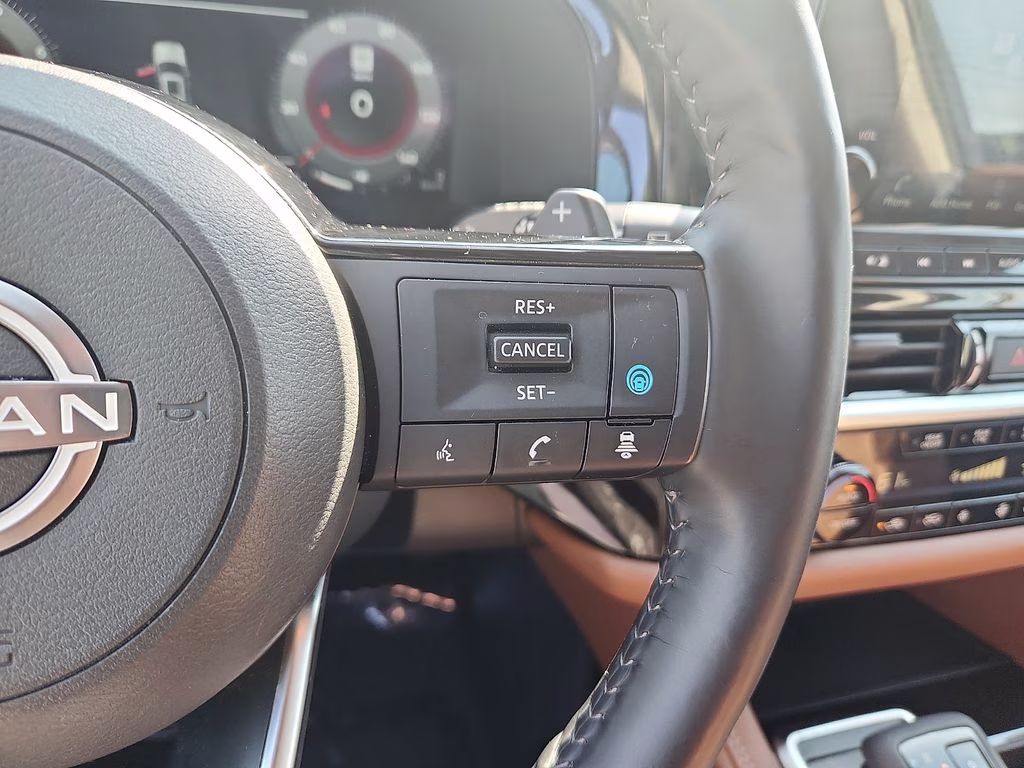 2024 Boulder Gray Pearl Nissan Pathfinder Platinum FWD SUV