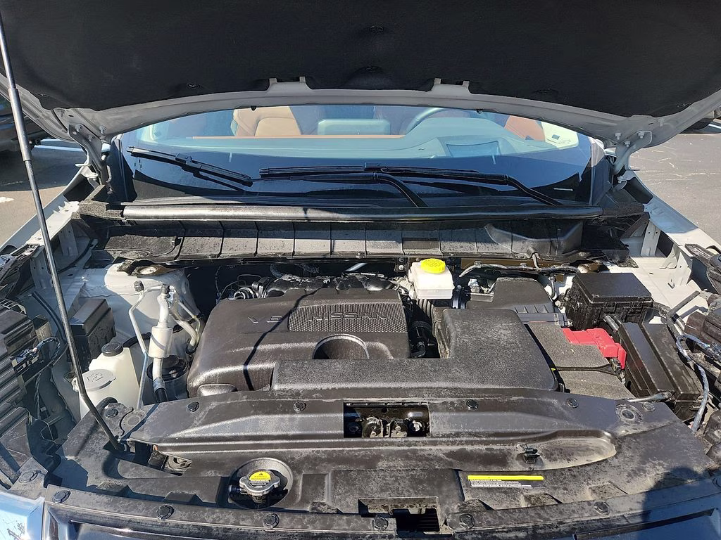 2024 Boulder Gray Pearl Nissan Pathfinder Platinum FWD SUV