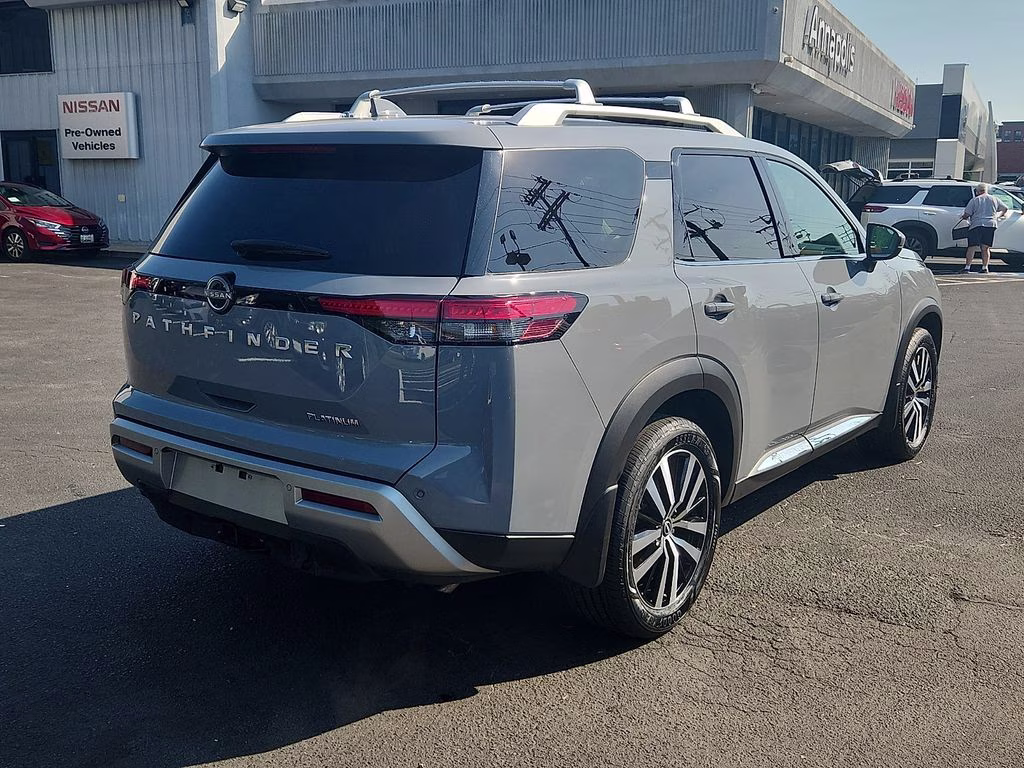 2024 Boulder Gray Pearl Nissan Pathfinder Platinum FWD SUV