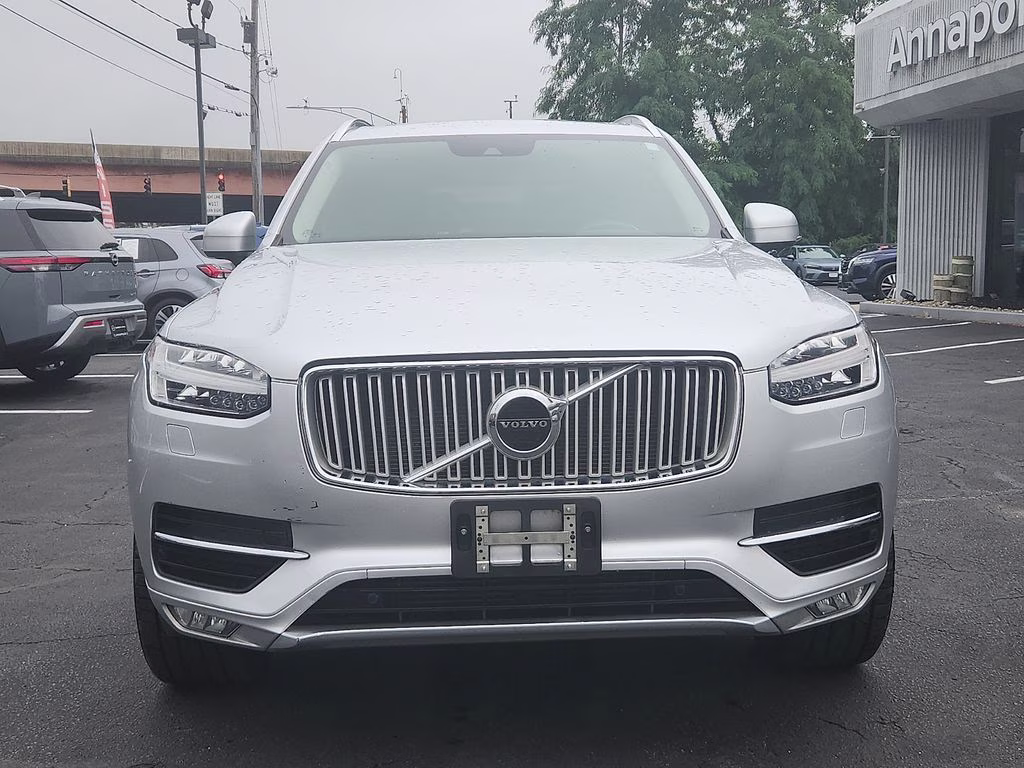 2017 Bright Silver Metallic Volvo XC90 T6 Inscription AWD SUV