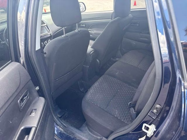 2011 Mitsubishi Outlander Sport SE AWD SUV
