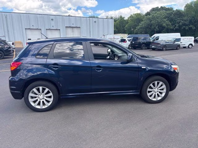 2011 Mitsubishi Outlander Sport SE AWD SUV
