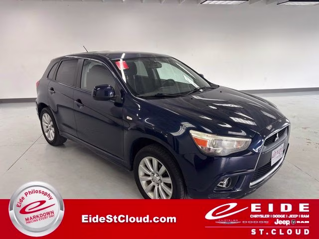2011 Mitsubishi Outlander Sport SE 4WD's photo