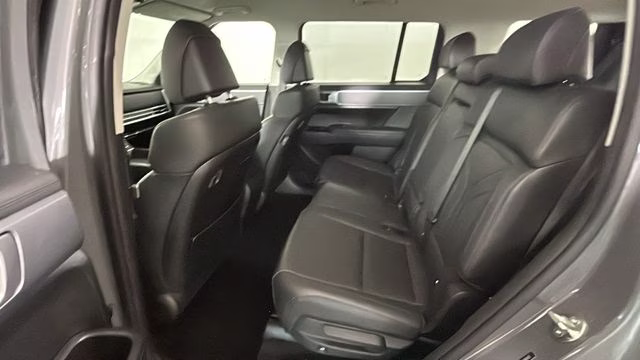 2024 Hampton Gray Hyundai Santa Fe SEL FWD SUV