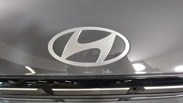 2024 Hampton Gray Hyundai Santa Fe SEL FWD SUV