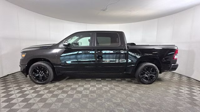 2021 Diamond Black Crystal Pearlcoat Ram 1500 Big Horn/Lone Star 4X4 Truck