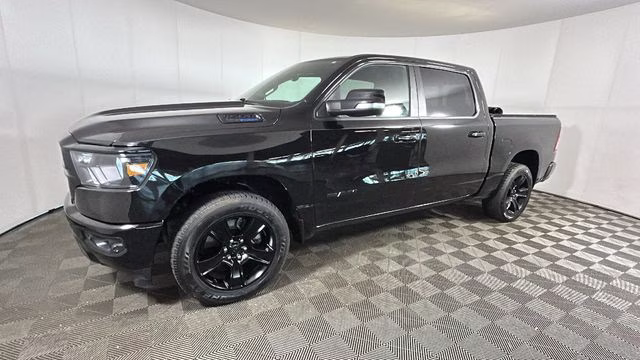 2021 Diamond Black Crystal Pearlcoat Ram 1500 Big Horn/Lone Star 4X4 Truck