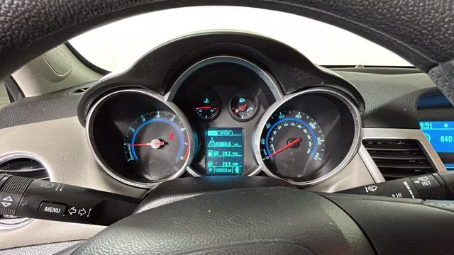 2014 Silver Ice Metallic Chevrolet Cruze LS FWD Sedan