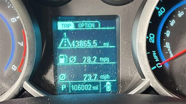 2014 Silver Ice Metallic Chevrolet Cruze LS FWD Sedan