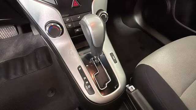 2014 Silver Ice Metallic Chevrolet Cruze LS FWD Sedan
