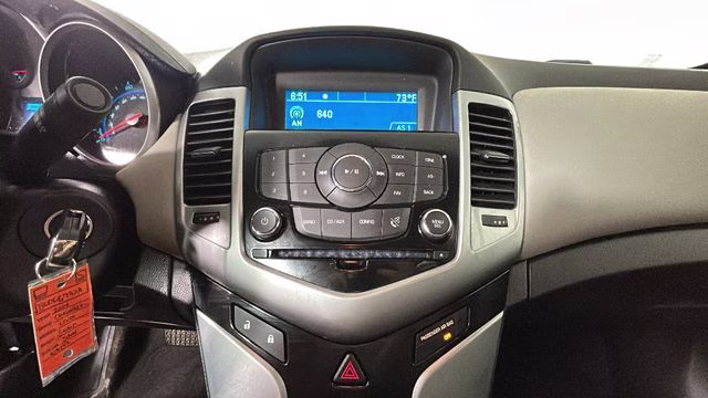 2014 Silver Ice Metallic Chevrolet Cruze LS FWD Sedan