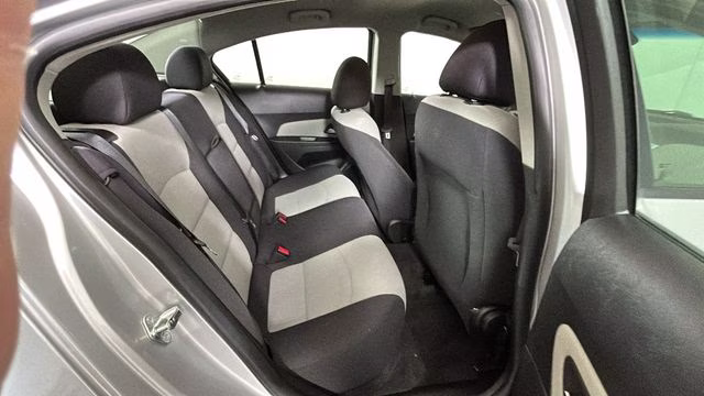 2014 Silver Ice Metallic Chevrolet Cruze LS FWD Sedan