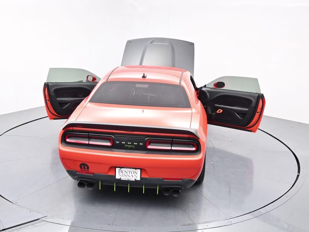 2017 Go Mango! Dodge Challenger R/T RWD Coupe