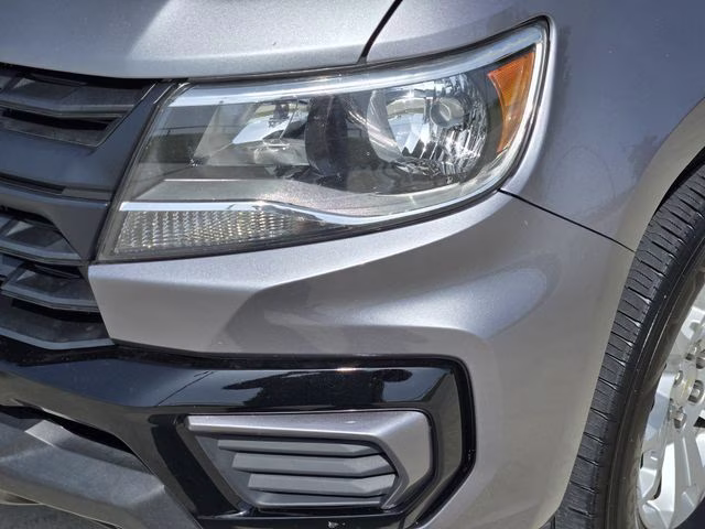 2021 Satin Steel Metallic Chevrolet Colorado LT 4X4 Truck