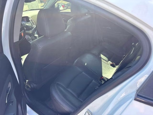 2014 Chevrolet Cruze 2LT FWD Sedan