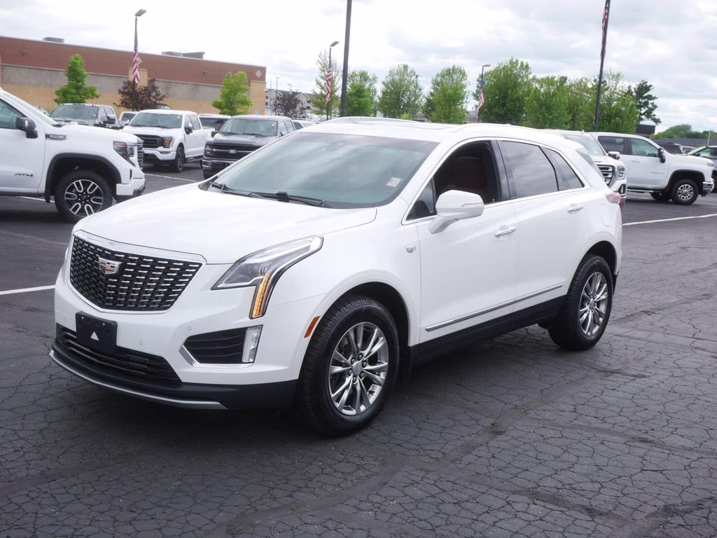 2023 Crystal White Tricoat Cadillac XT5 Premium Luxury AWD SUV