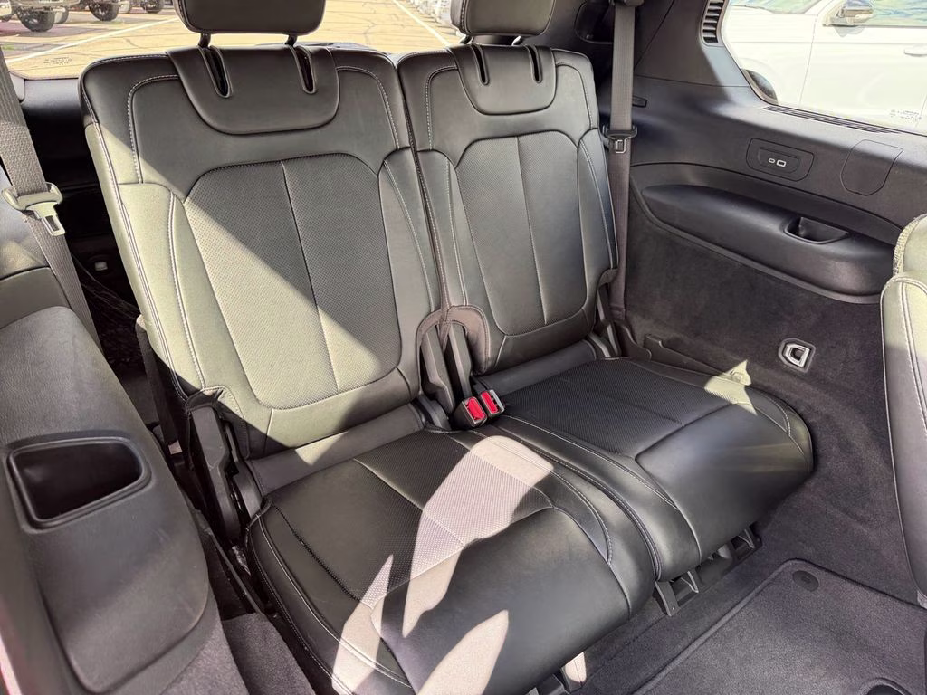 2023 Bright White Clearcoat Jeep Grand Cherokee L Overland 4X4 SUV