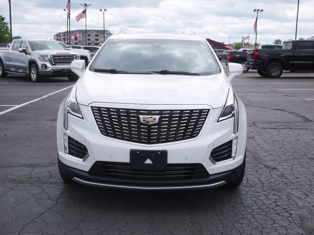 2023 Crystal White Tricoat Cadillac XT5 Premium Luxury AWD SUV