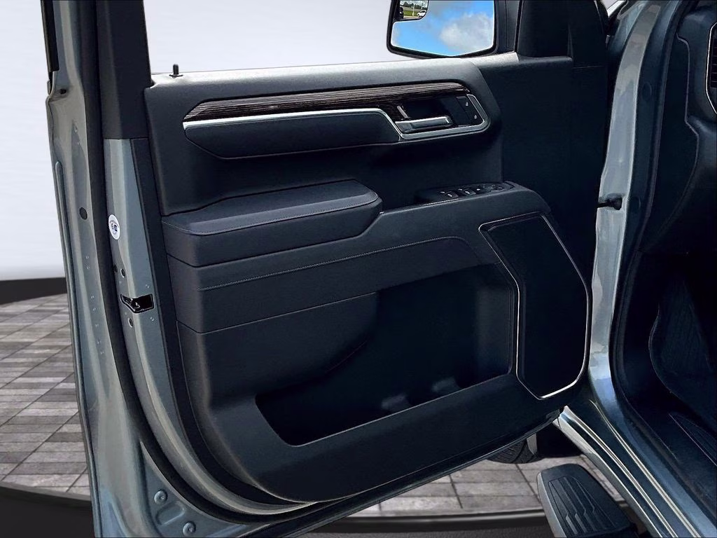 2025 Sterling Metallic GMC Sierra 1500 Elevation 4X4 Truck