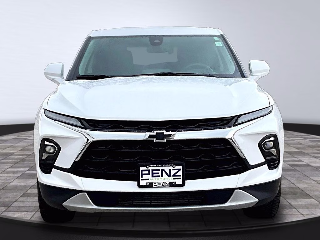 2023 Summit White Chevrolet Blazer LT AWD SUV