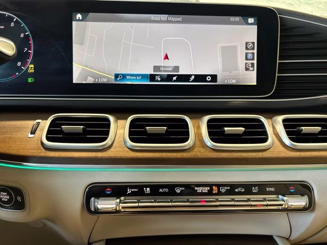 2023 White Mercedes-Benz GLE GLE 350 AWD SUV