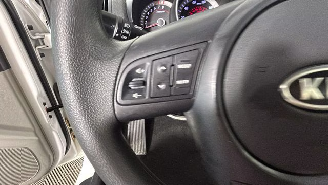 2012 Snow White Pearl Kia Forte EX FWD Sedan