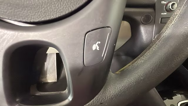 2012 Snow White Pearl Kia Forte EX FWD Sedan