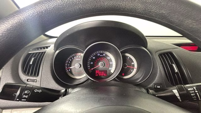 2012 Snow White Pearl Kia Forte EX FWD Sedan