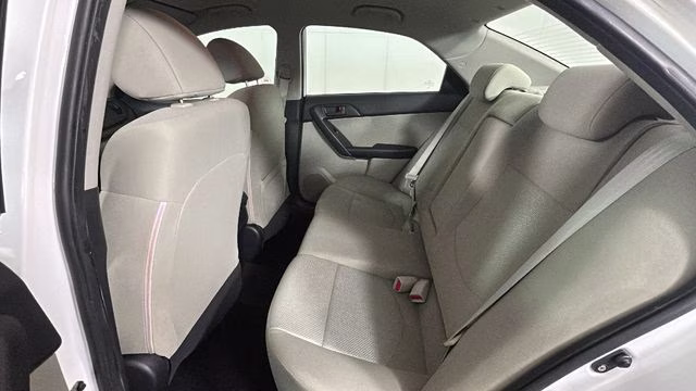 2012 Snow White Pearl Kia Forte EX FWD Sedan