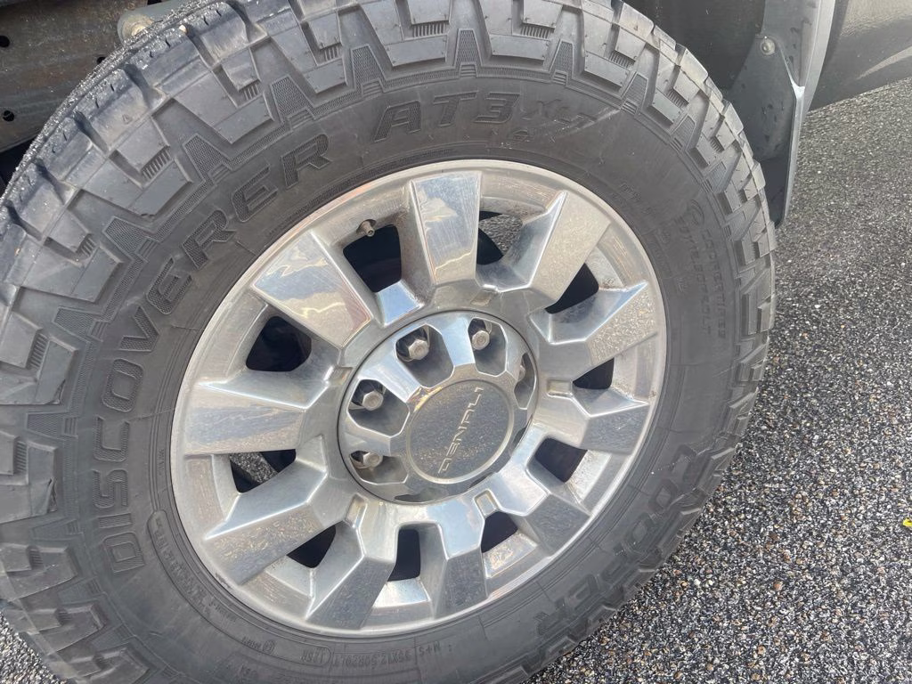 2018 Onyx Black GMC Sierra 2500HD Denali 4X4 Truck