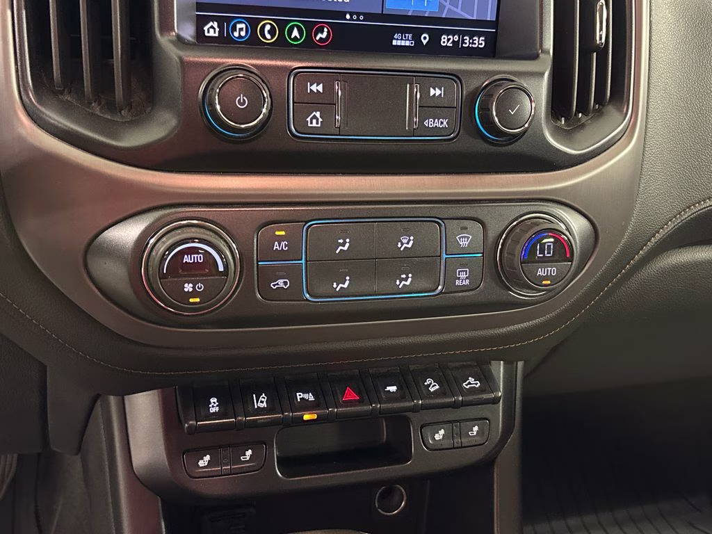 2021 Summit White GMC Canyon AT4 w/Leather 4X4 Truck