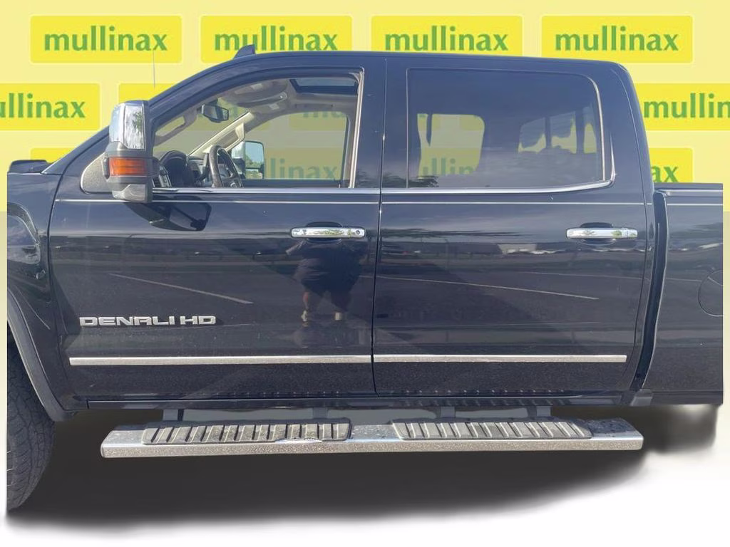 2018 Onyx Black GMC Sierra 2500HD Denali 4X4 Truck