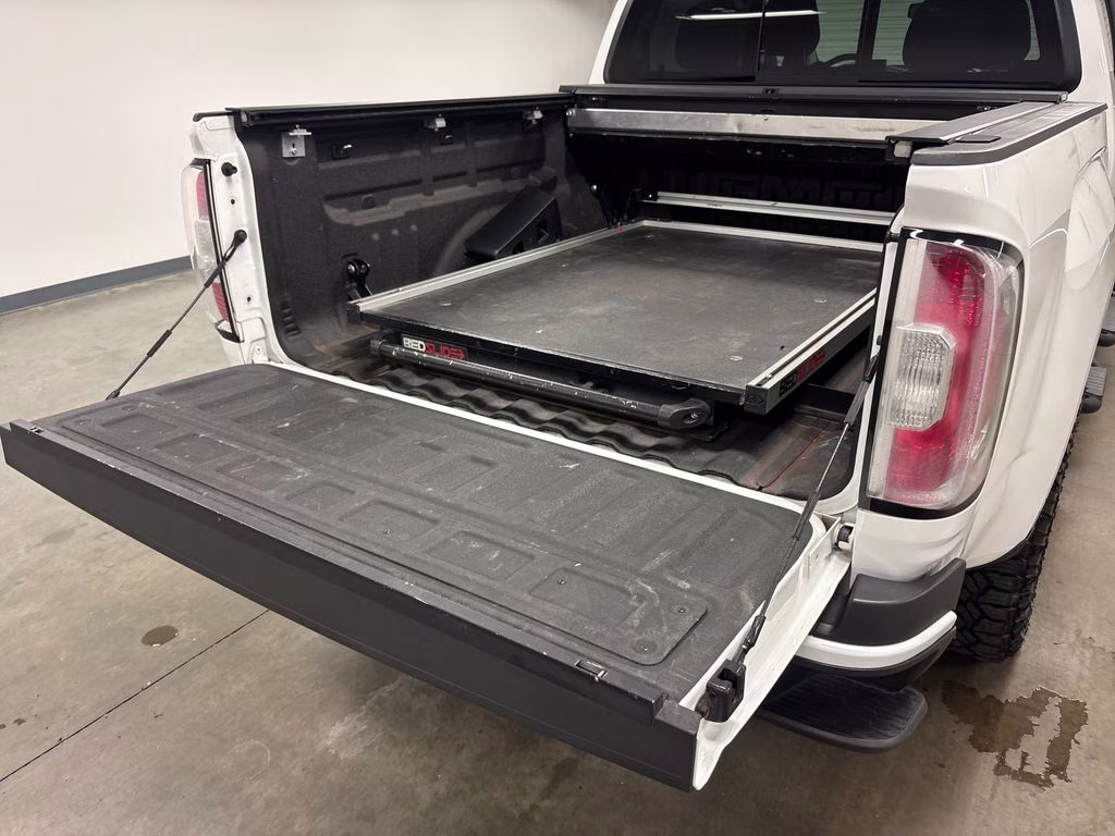 2021 Summit White GMC Canyon AT4 w/Leather 4X4 Truck