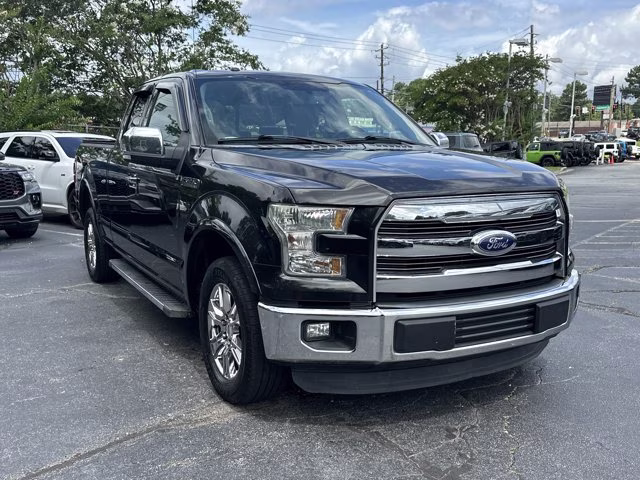 2015 Tuxedo Black Metallic Ford F-150 XL SuperCab 6.5-ft. Bed 2WD RWD Truck
