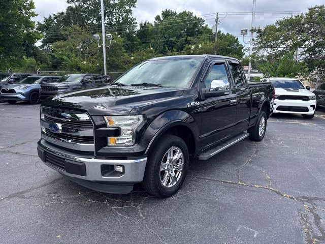 2015 Tuxedo Black Metallic Ford F-150 XL SuperCab 6.5-ft. Bed 2WD RWD Truck
