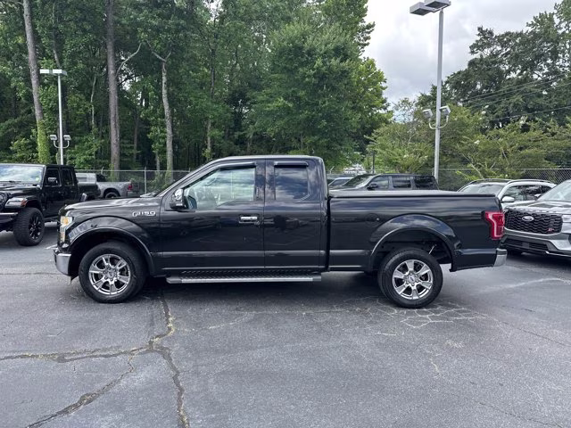 2015 Tuxedo Black Metallic Ford F-150 XL SuperCab 6.5-ft. Bed 2WD RWD Truck
