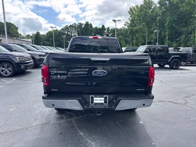 2015 Tuxedo Black Metallic Ford F-150 XL SuperCab 6.5-ft. Bed 2WD RWD Truck