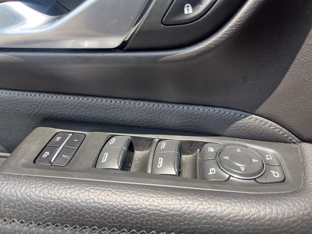2022 Satin Steel Metallic GMC Yukon Denali 4X4 SUV