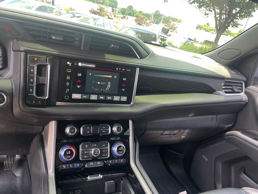2022 Satin Steel Metallic GMC Yukon Denali 4X4 SUV